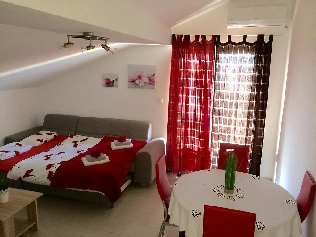 Kaštela Apartments Brcic קרואטיה