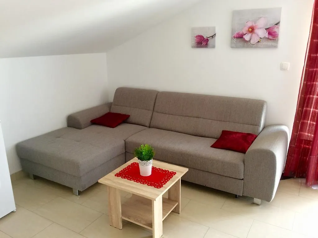 Apartments Brcic Kastela