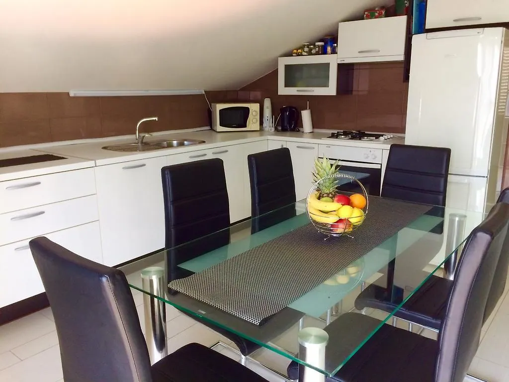 Apartments Brcic Kastela